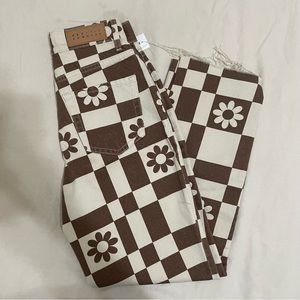 Pacsun Jeans Size 25, super fun checkered flower print.